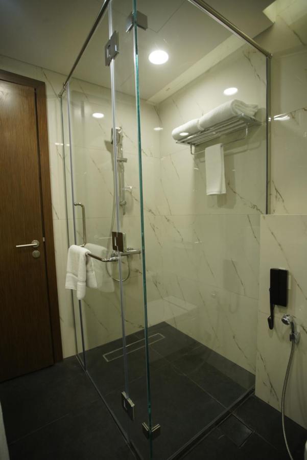 C - Hotel And Suites Ντόχα Εξωτερικό φωτογραφία